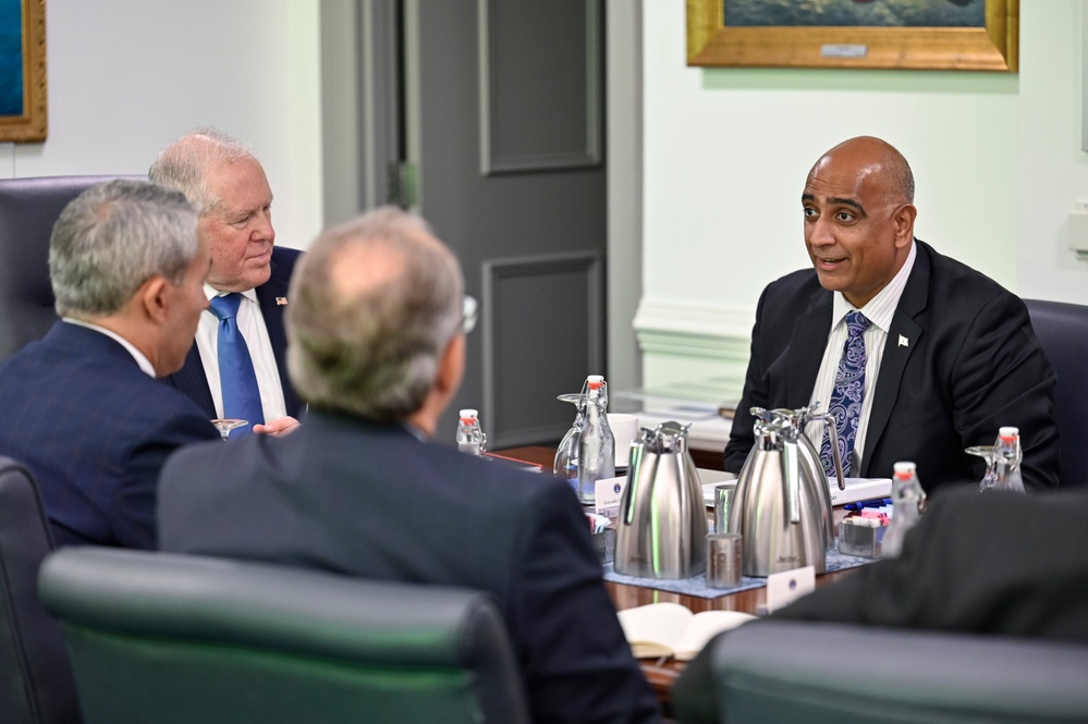 SecAF Kendall meets San Antonio Mayor Nirenberg