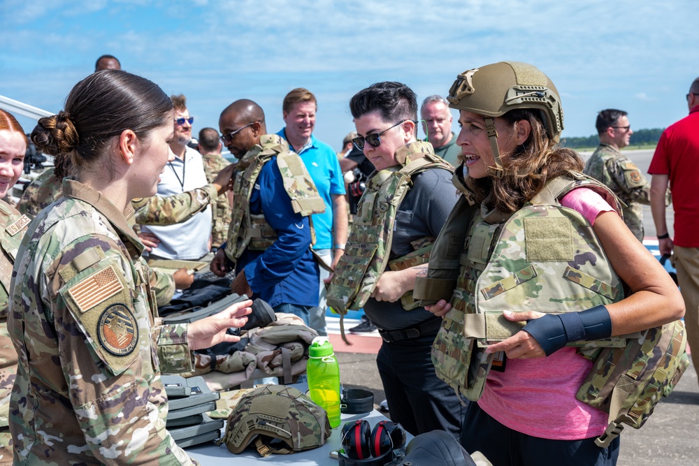 JCOC immerses in mock-deployment demonstration at Hurlburt Field