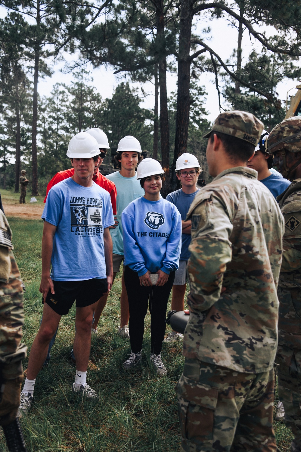 Tour group dips toe in Army experience, witness wet gap crossing