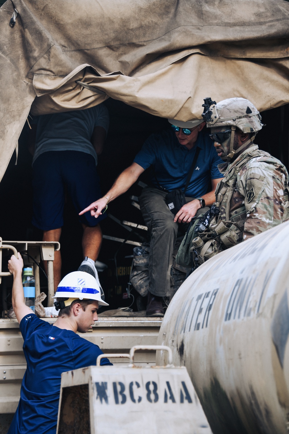 Tour group dips toe in Army experience, witness wet gap crossing