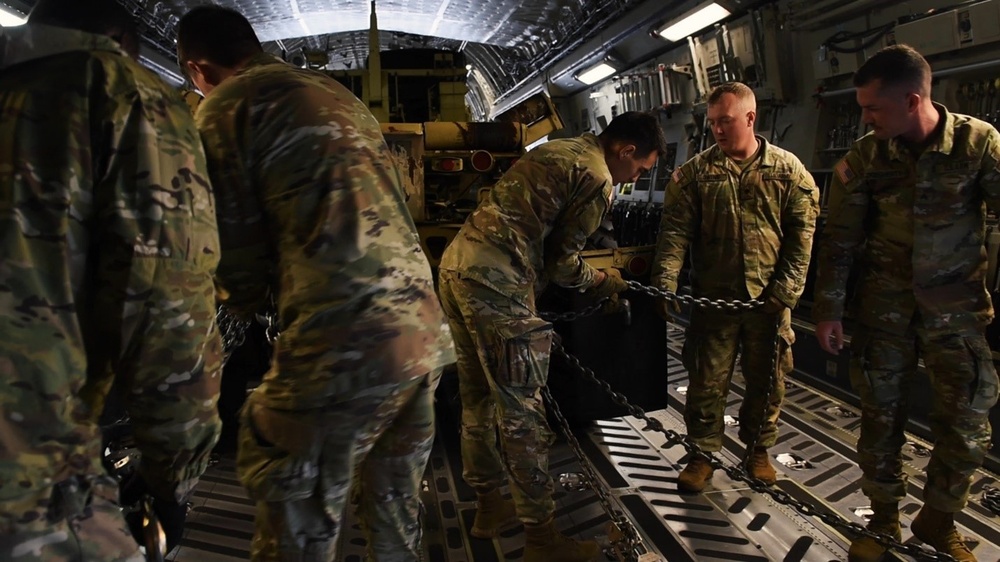 DVIDS - News - 4th EAS provides airlift capabilities during Exercise ...