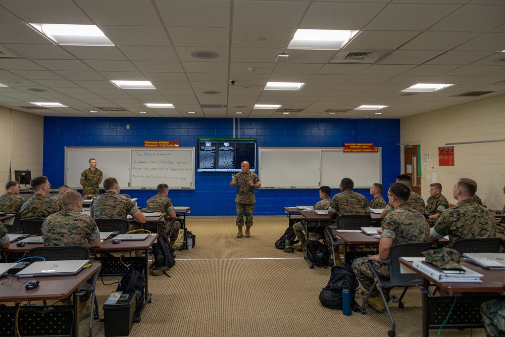 Commander of Training Command visits Marine Corps Combat Service Support Schools