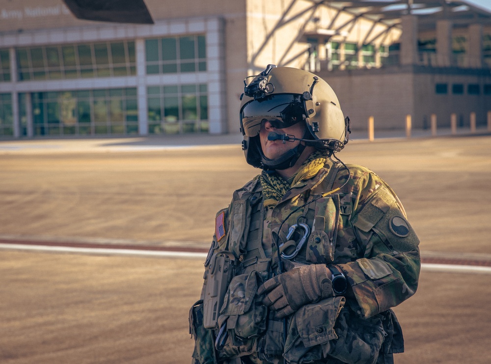 Alabama UH-60 Blackhawk Aviators Assist With Wildfire Suppression In Louisiana