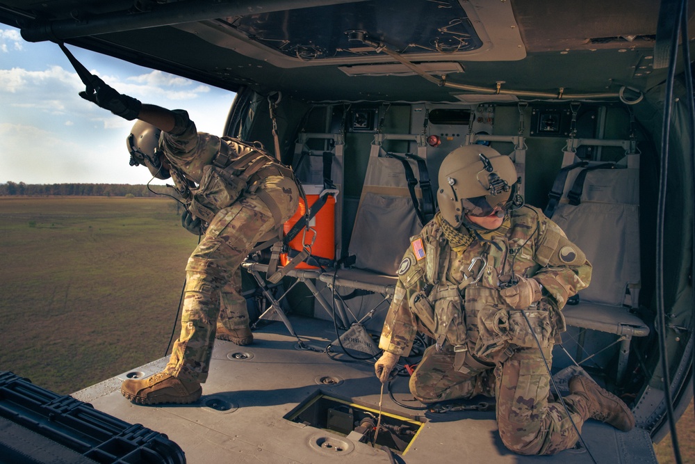 Alabama UH-60 Blackhawk Aviators Assist With Wildfire Suppression In Louisiana