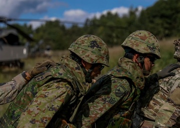 5-20 IR and JGSDF conduct sling load training at Orient Shield 23