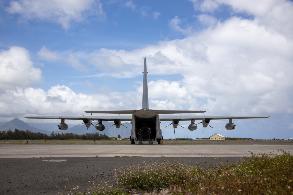 VMGR-153 and 3d MLR Load Equipment onto KC-130