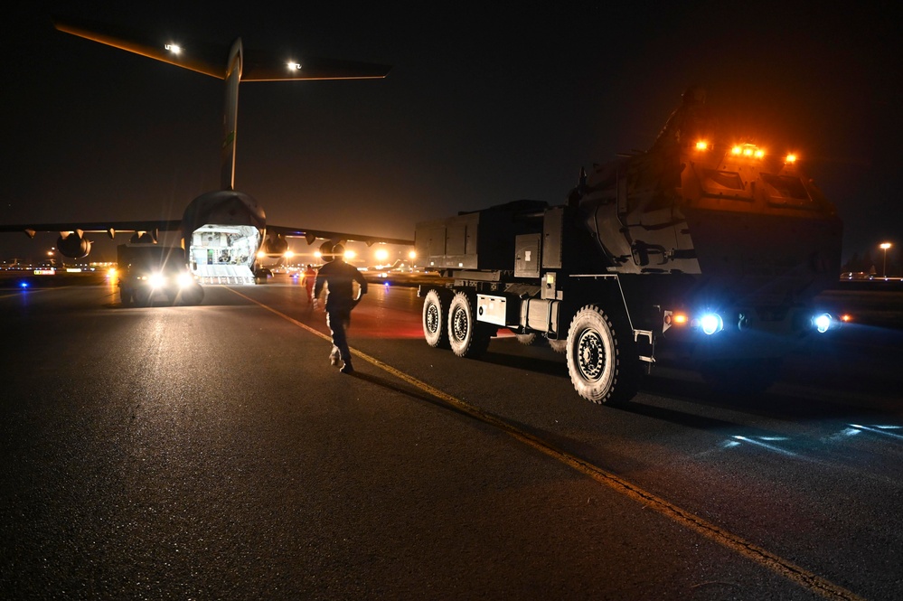 JBLM Airmen, Soldiers exercise joint mobility ops