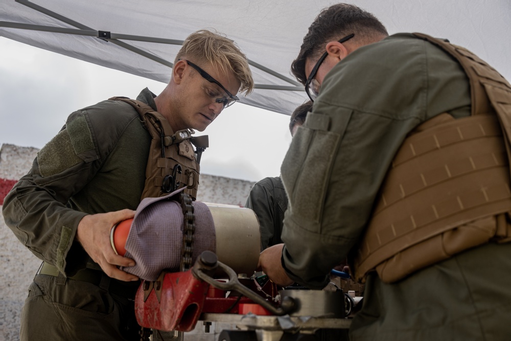 Cut the Right Wire: MCBH and 1MAW EOD Conduct Explosive Exploitation Exercises