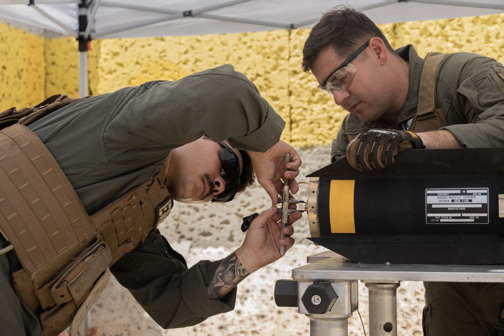 Down to the Wire: MCBH EOD Conducts Explosive Exploitation Exercises