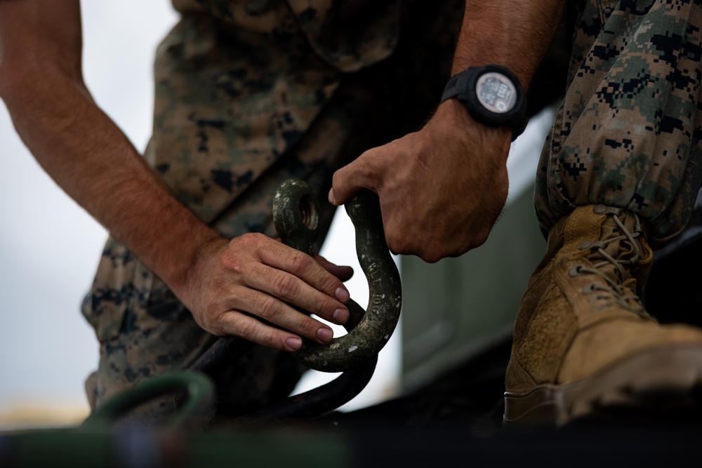 3d LAAB loads AN/TPS-80 G/ATOR into KC-130J