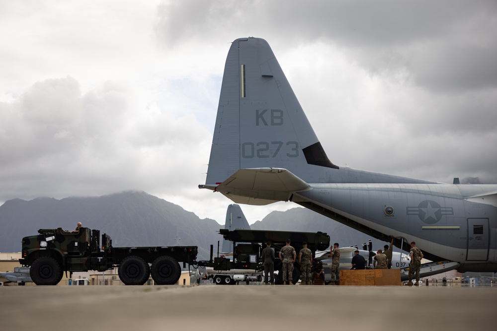 3d LAAB loads AN/TPS-80 G/ATOR into KC-130J