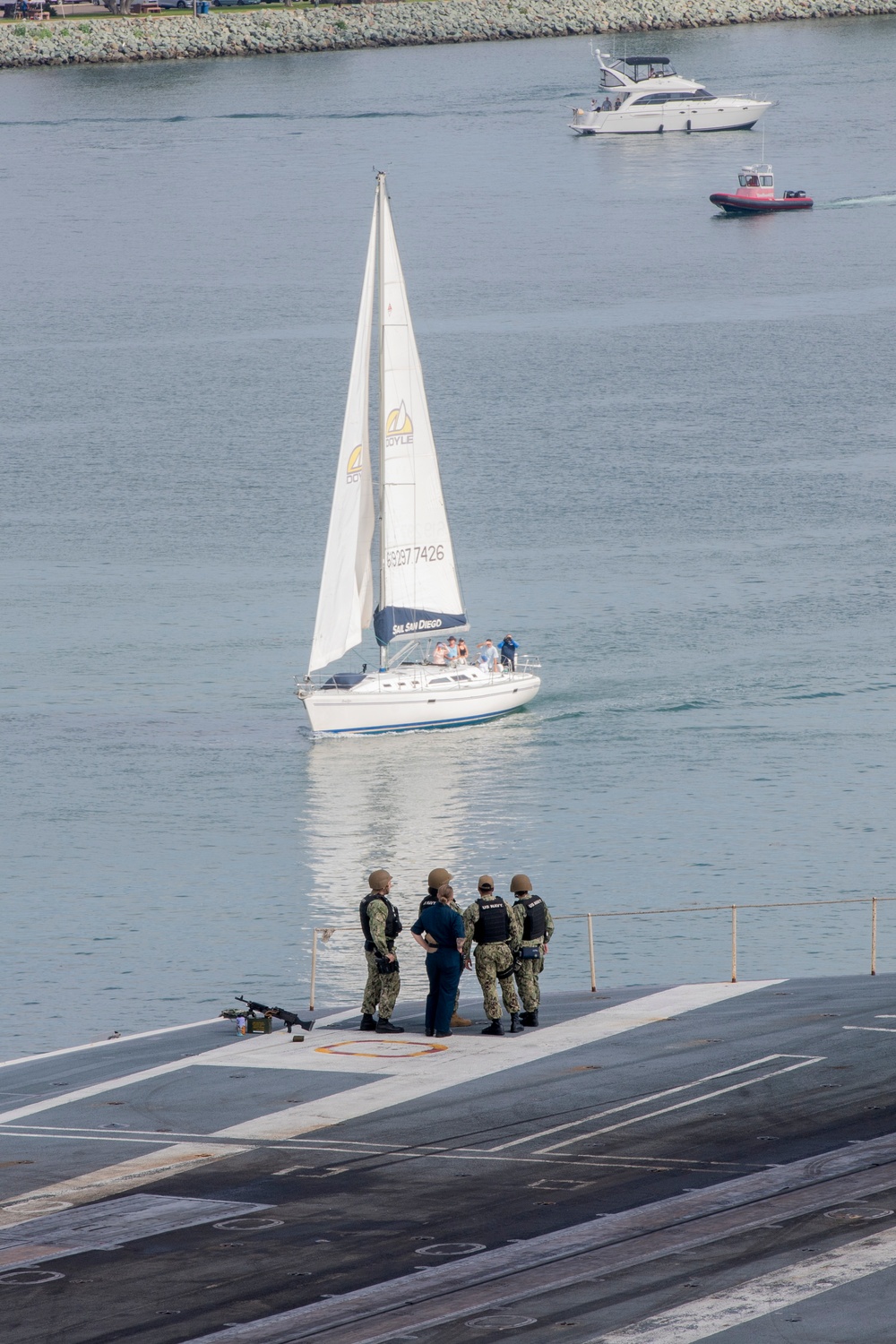 USS Nimitz Pulls Into San Diego