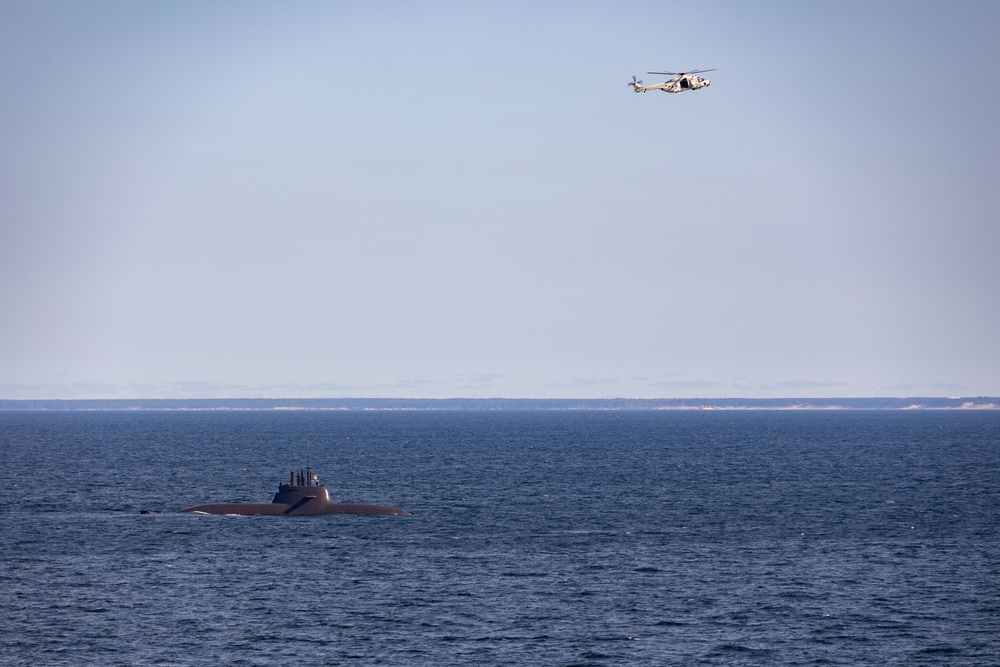 USS Mesa Verde hosts Distinguished Visitor and Media Day for Northern Coast 2023