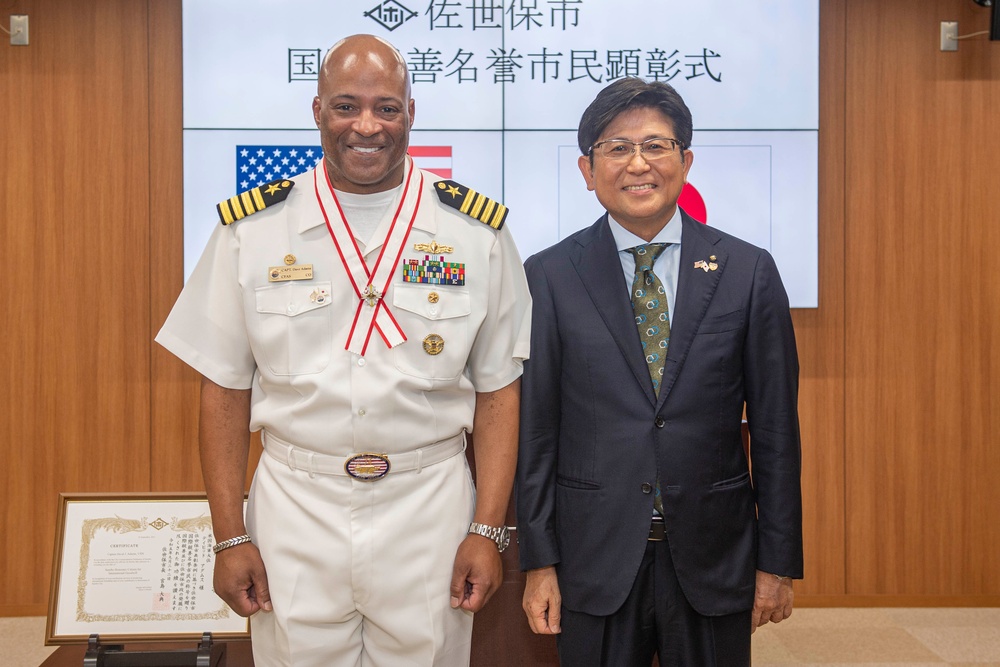 CFAS CO Sasebo Honorary Citizen