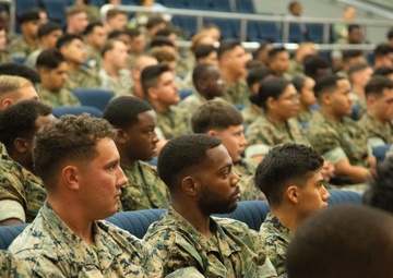 MOTHER’S HEARTBREAKING PLEA DELIVERED TO US SERVICE MEMBERS: ‘PRACTICE A PAUSE’ / 母の叫び、届け、米兵へ（水上安全）-「いったん立ち止まる練習を」