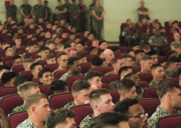 MOTHER’S HEARTBREAKING PLEA DELIVERED TO US SERVICE MEMBERS: ‘PRACTICE A PAUSE’ / 母の叫び、届け、米兵へ（水上安全）-「いったん立ち止まる練習を」