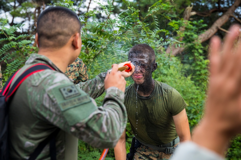 U.S. Marines and ROK Marines Participate in Gas Chamber