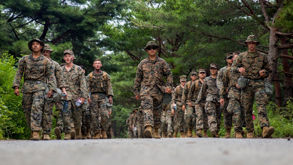 U.S. Marines and ROK Marines Participate in Gas Chamber