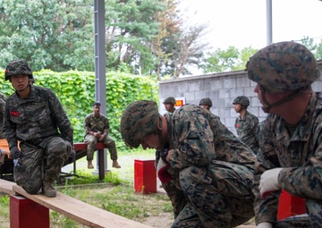 U.S. Marines Conduct Team Leadership Training with ROK Marines