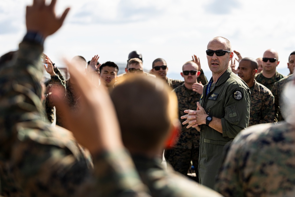 The Red Devils arrive at MCAS Iwakuni