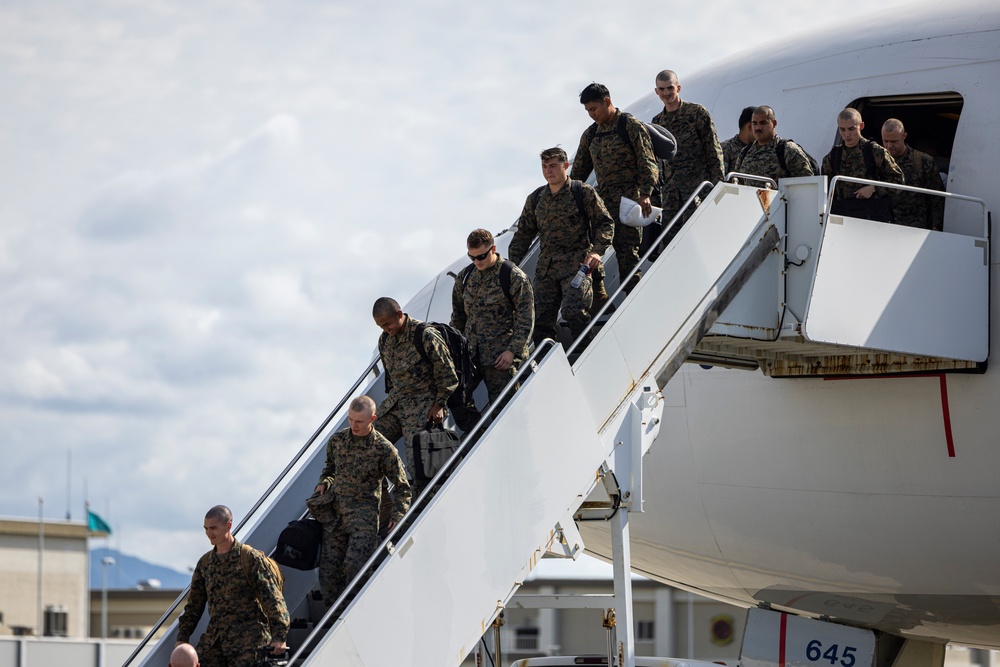 The Red Devils arrive at MCAS Iwakuni