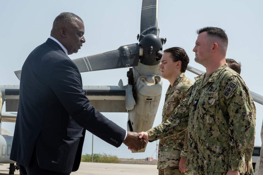 Secretary of Defense Meets Troops at Camp Lemonnier