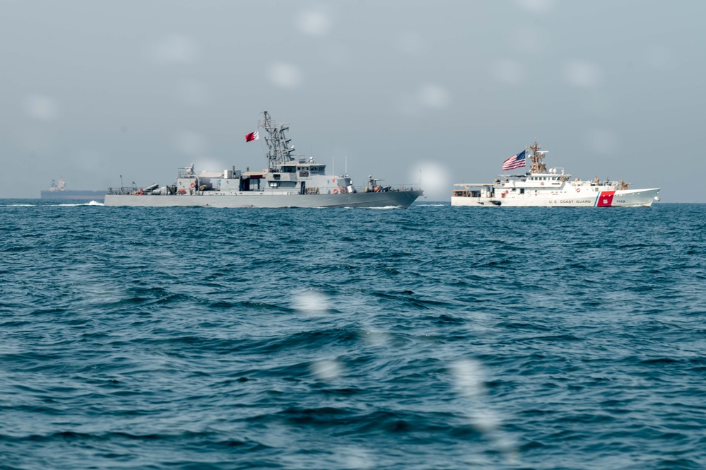 DVIDS - Images - US 5th Fleet in Persian Gulf [Image 1 of 12]