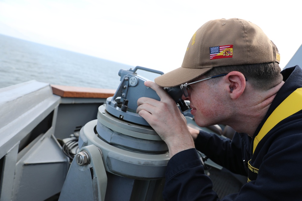 USS Paul Ignatius Conducts CIWS Evolution