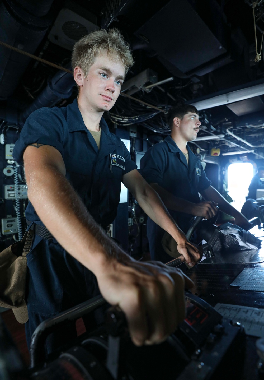 USS Dewey (DDG 105) Conducts Routine Operations in the Philippine Sea