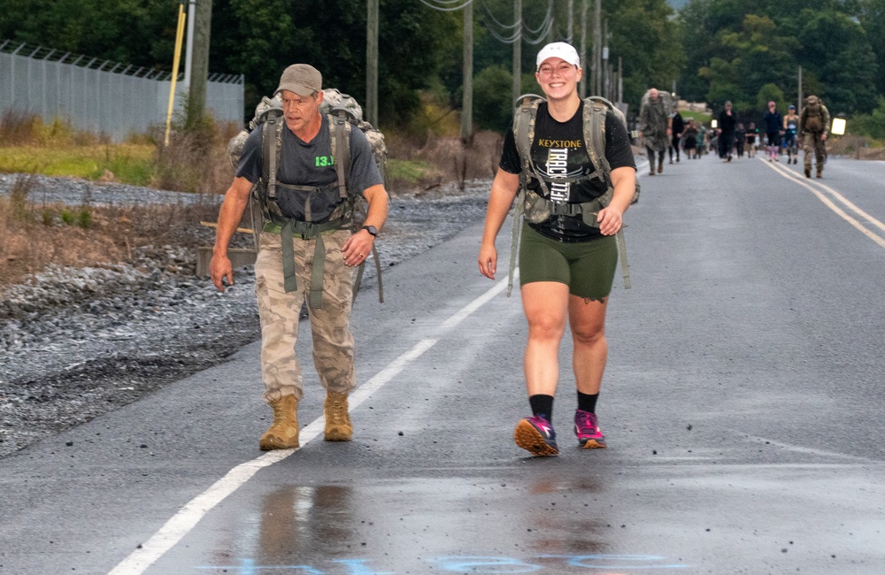 Hundreds honor the memory of fallen service members at annual March for the Fallen event