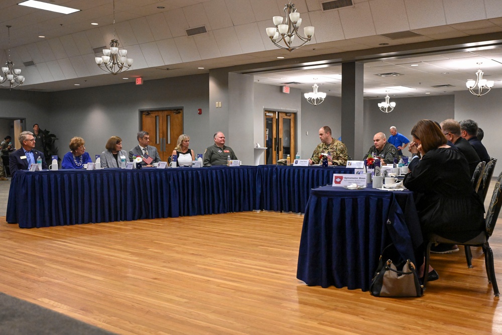 TLR hosts breakfast with Central Arkansas elected officials