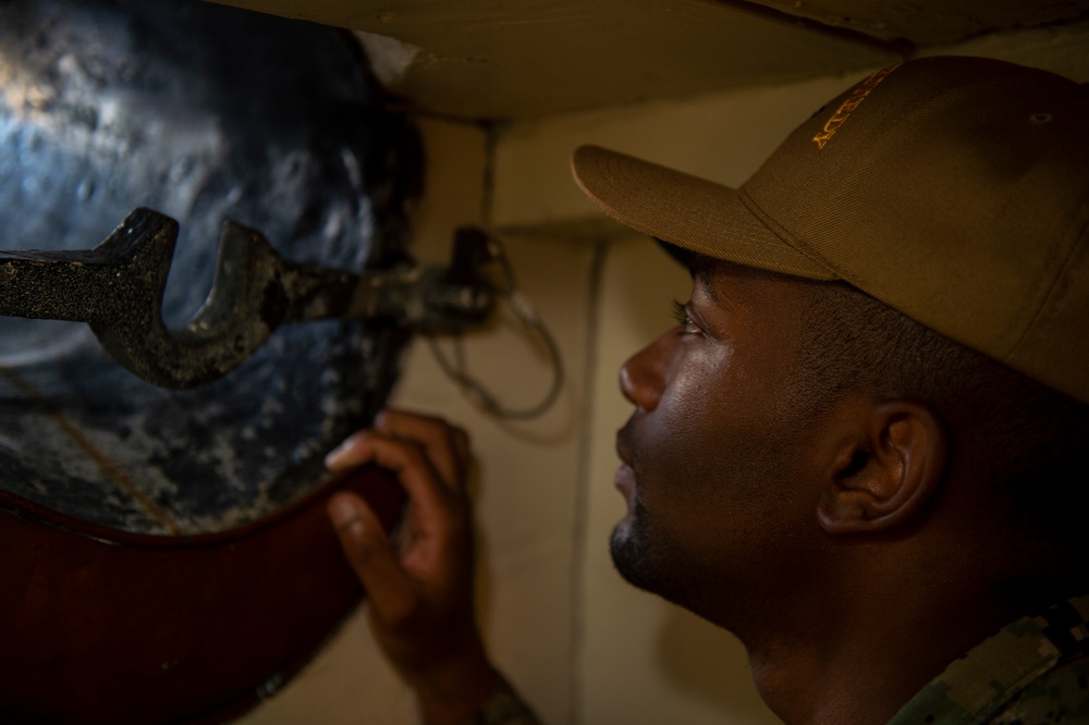 PCU JFK Sailors Visits Boston