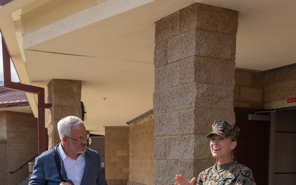 Marine Corps University Board of Visitor members visit the Camp Pendleton SNCO Academy