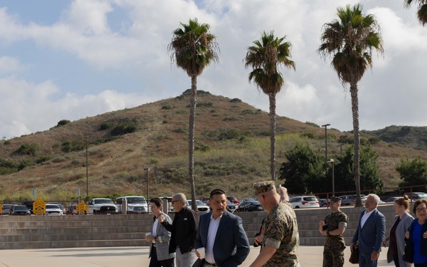 Marine Corps University Board of Visitor members visit the Camp Pendleton SNCO Academy