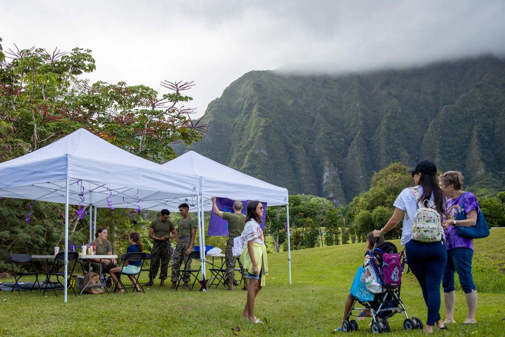 MALS-24 Marines Volunteer at Ahuimanu Elementary School