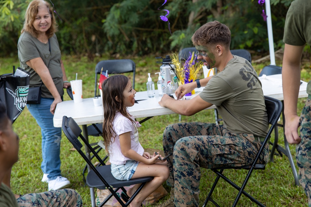 MALS-24 Marines Volunteer at Ahuimanu Elementary School