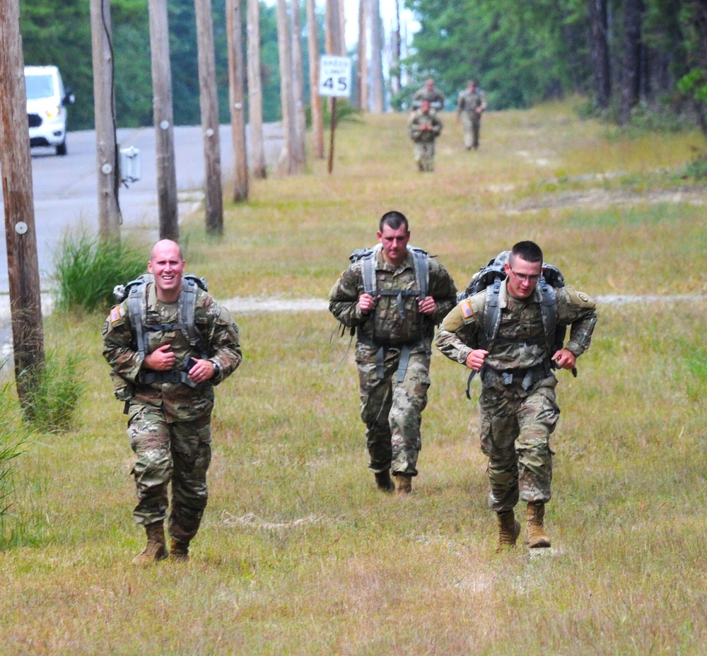 327 QM BN Best Warrior Competition