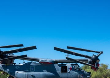 727 SOAMXS Transport CV-22 Osprey Aircraft During Intermodal