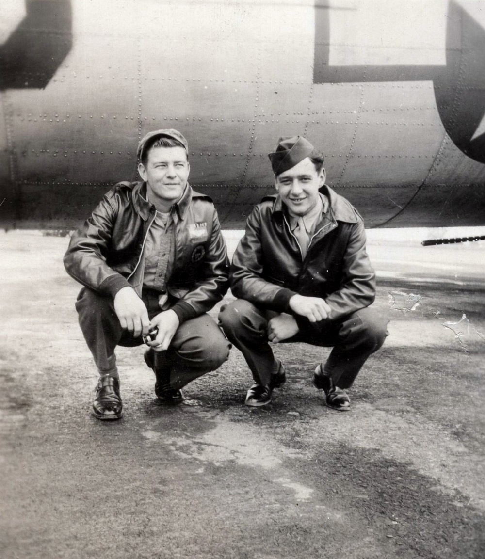 100th SFS hosts son of WWII waist gunner on 100th BG B-17 to visit father’s heritage jet, ‘Miss Irish’