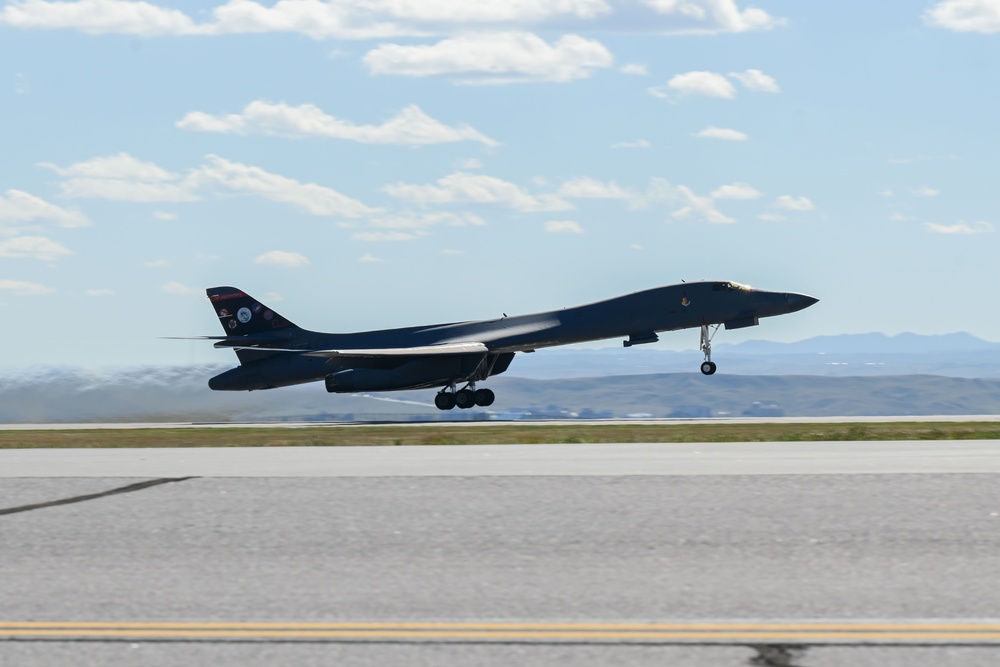 B-1 Take-off