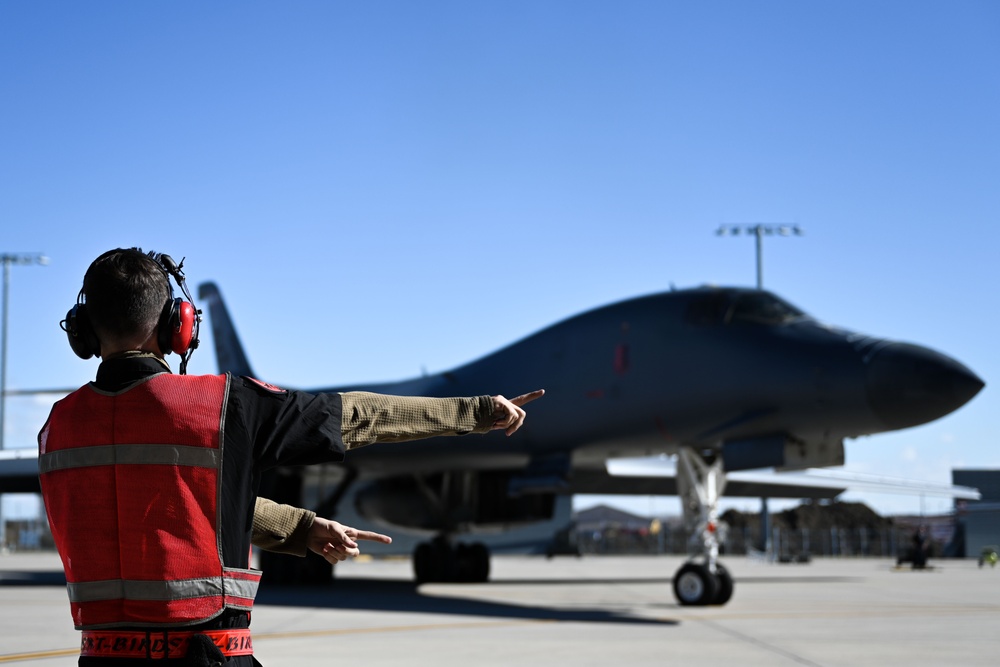 B-1 Take-off