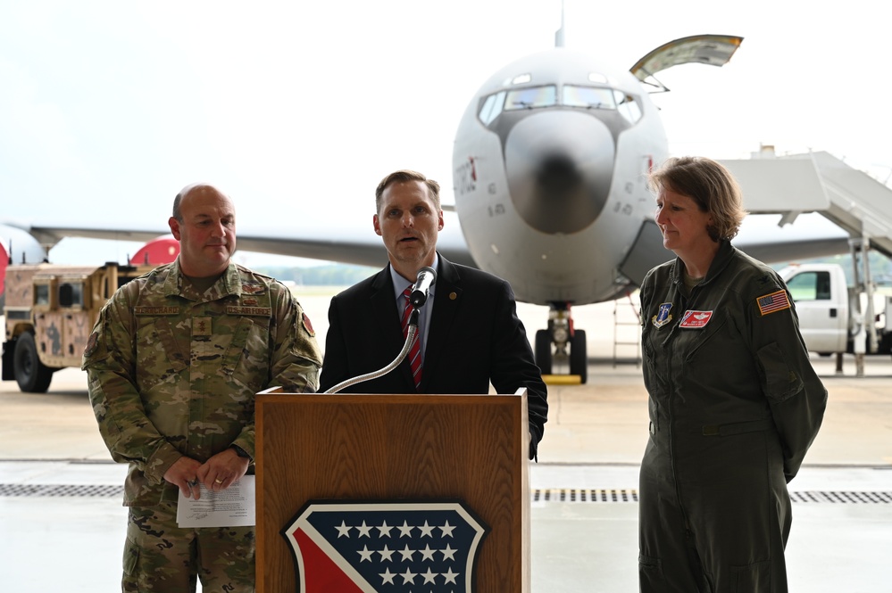 Congressman Michael Guest holds roundtable at the 186th Air Refueling Wing