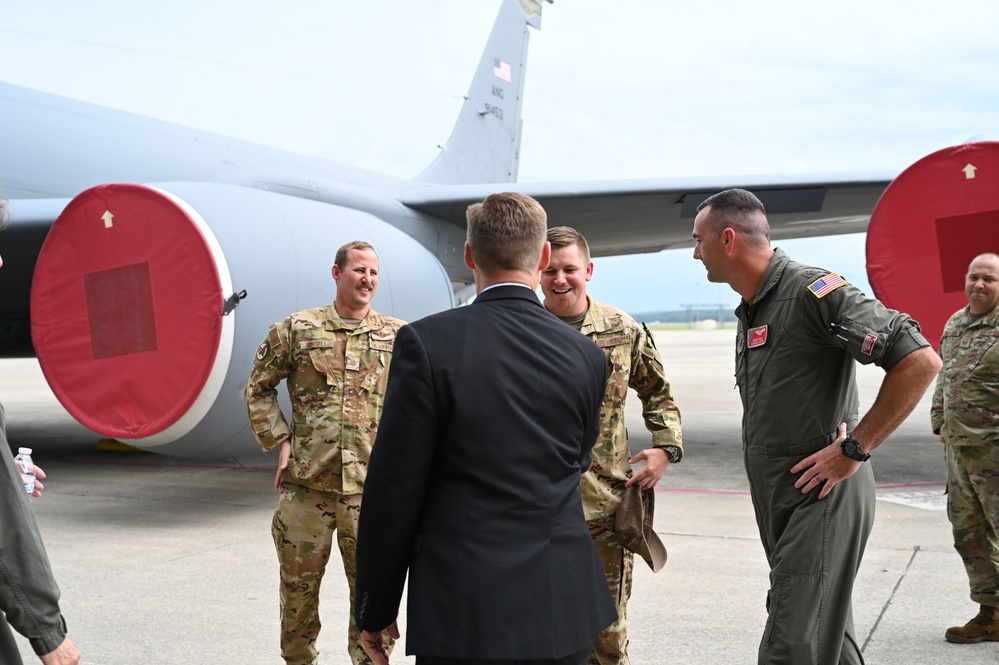 Congressman Guest holds roundtable at the 186th Air Refueling Wing