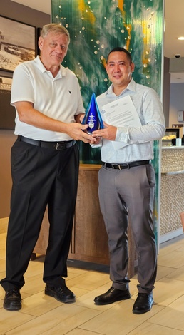 Navy Exchange Service Command honors best-of-the best Navy Lodges and associates