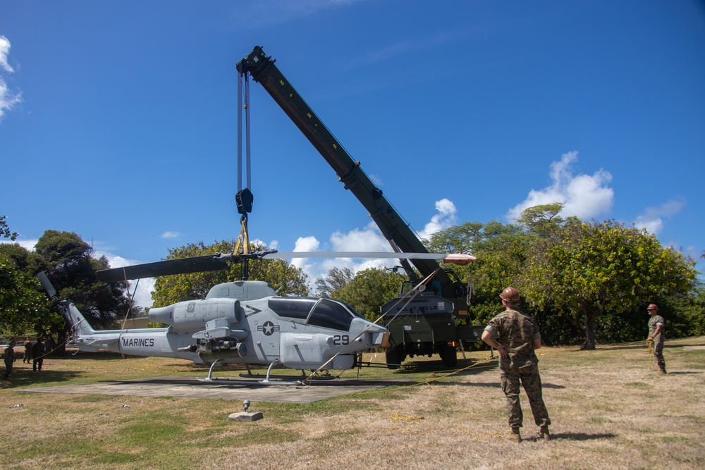 MWSS-174 Conducts Aircraft Salvage Training