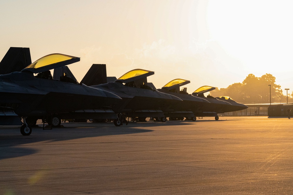 JBLE F-22 Raptors kick-off WT