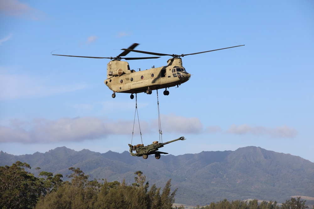 3-7 Field Artillery conducts Artillery Raid Training with 25th Combat Aviation Brigade