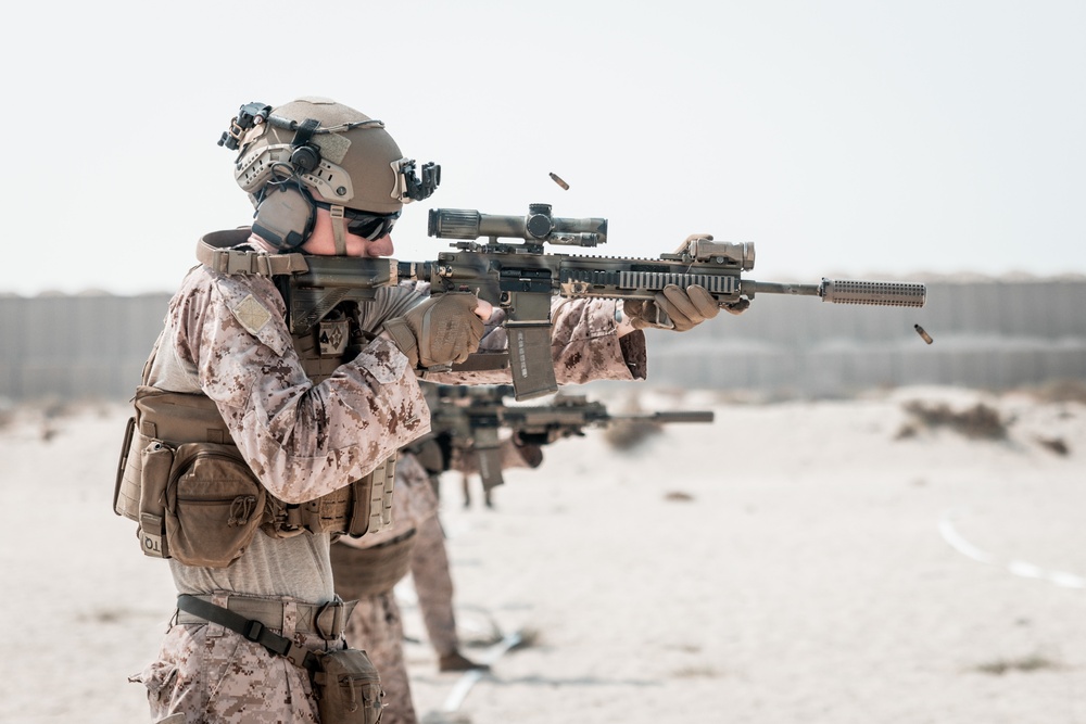 26th MEU(SOC) and Royal Bahrain Marine Force Marksmanship Range