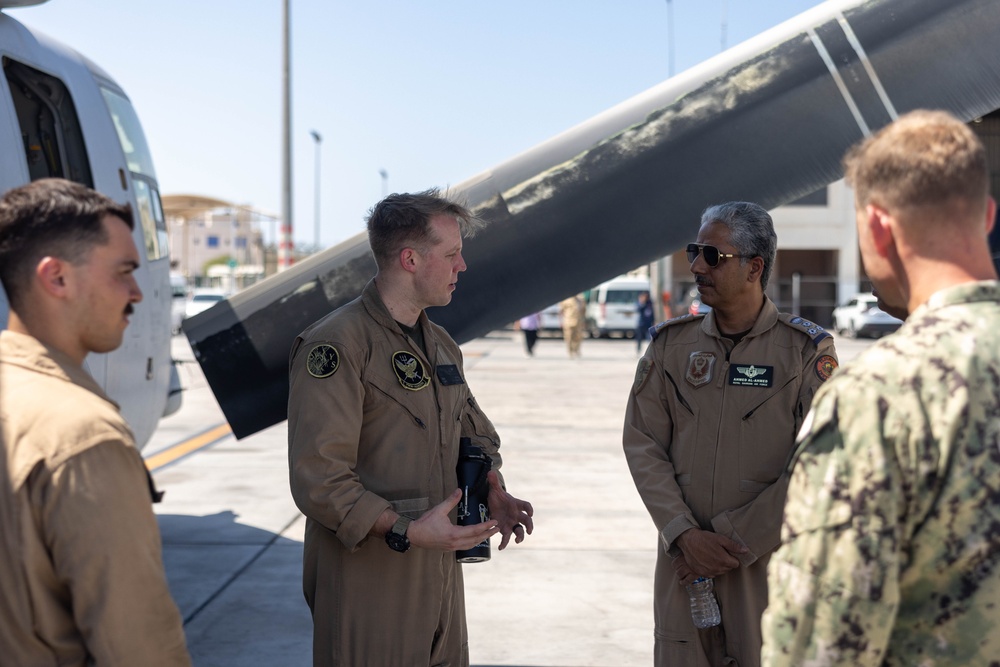 26th MEU(SOC) hosts aviation static display for Royal Bahrain Marine, Naval Forces