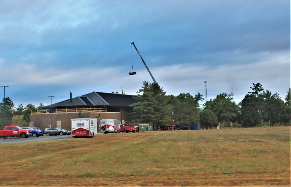 Army Corps of Engineer-led project underway for new roofing at building at Fort McCoy